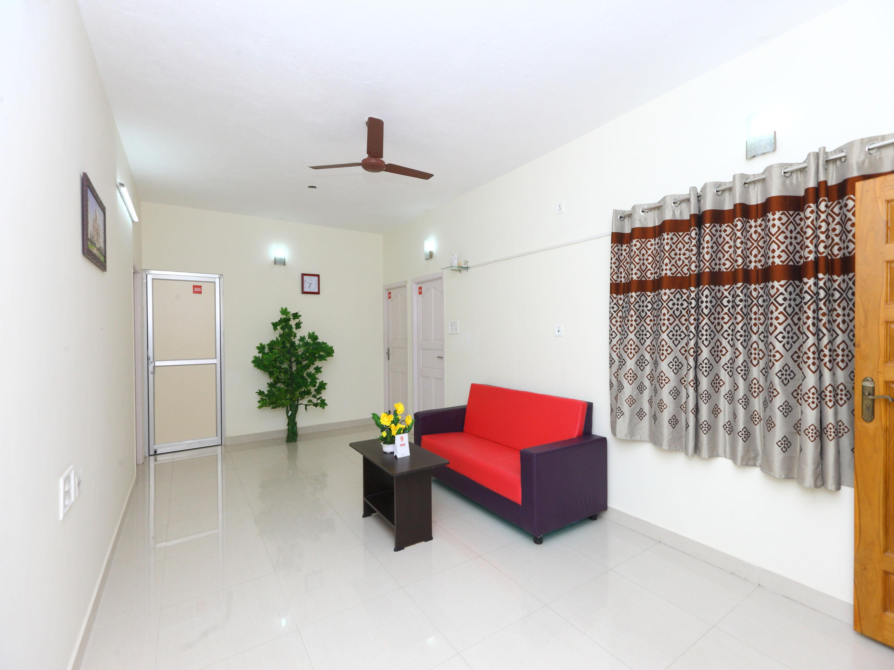 Oyo 9260 Olive Castles Inn Csennai Kültér fotó